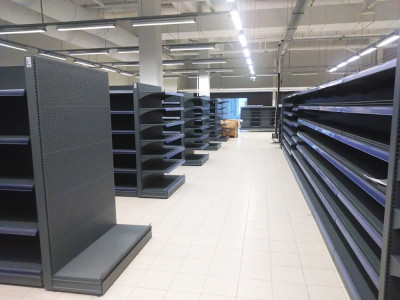 Uusi TOP-myymälä Pļaviniekissä